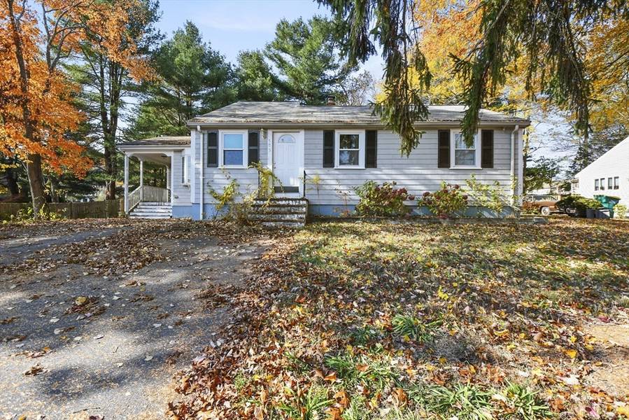 505 Turnpike St, Easton, MA 02375