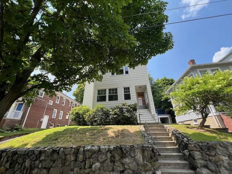 108 Lewis #108, Belmont, MA 02478