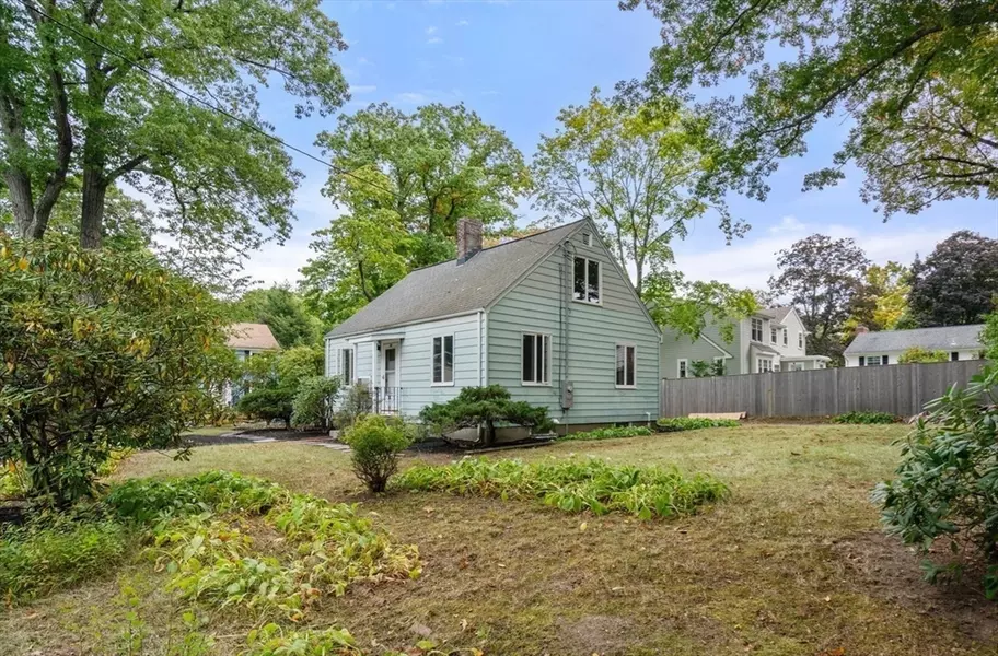 73 Clearwater Rd, Newton, MA 02462