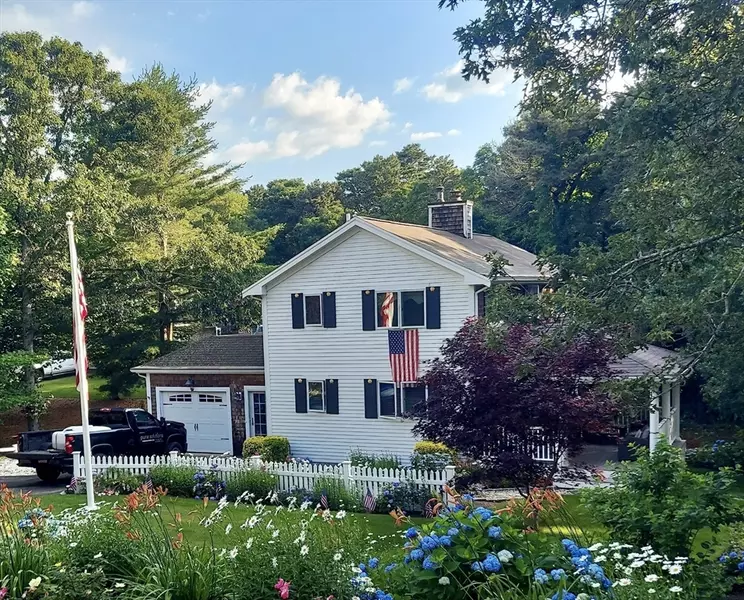 20 Spring Hill Rd, Chatham, MA 02650