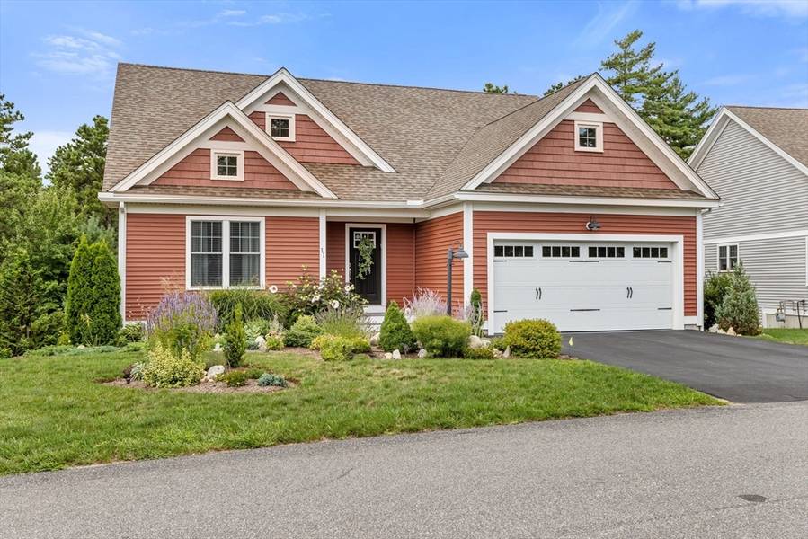 11 Winterberry Way #11, Plymouth, MA 02360