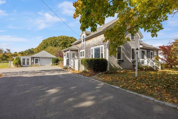 Falmouth, MA 02536,241 Davisville Rd