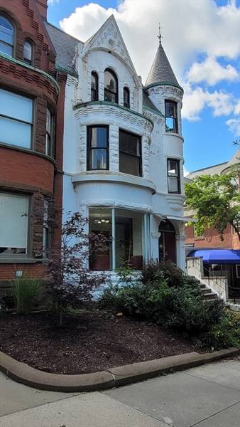 1577 Beacon #Two Rooms, Brookline, MA 02446