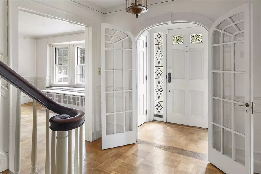 418 Common St, Belmont, MA 02478
