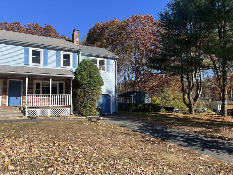 9 Residential Ln #9, Blackstone, MA 01504