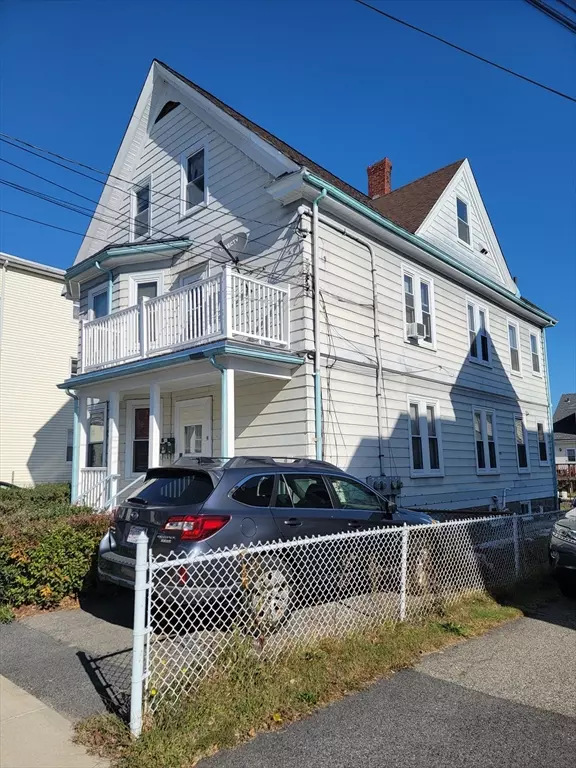 Quincy, MA 02170,32 Freeman St #3