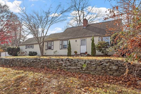 10 Tanglewood Road,  Paxton,  MA 01612