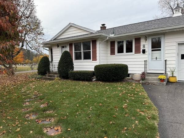 Deerfield, MA 01373,8 Porter Street