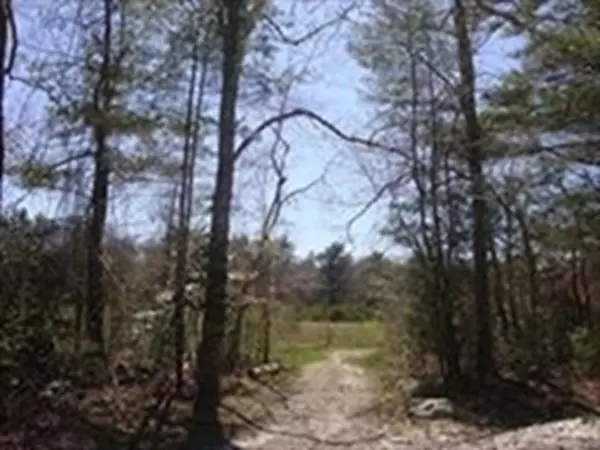 Middleboro, MA 02346,425 A Wareham Street