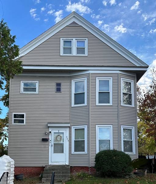 369 Chestnut St, Clinton, MA 01510