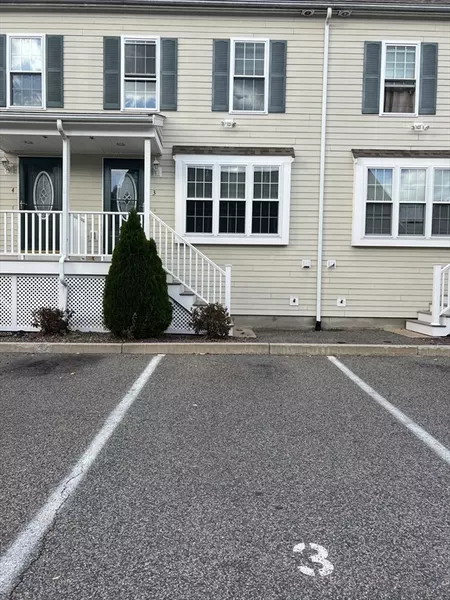 17 Foster St #3, Brockton, MA 02301