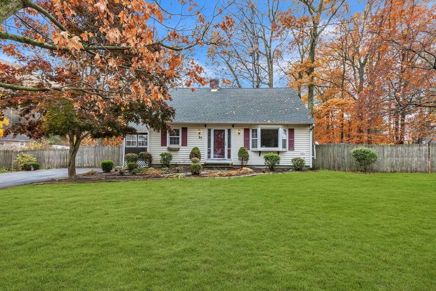 37 Summit Drive, Westfield, MA 01085