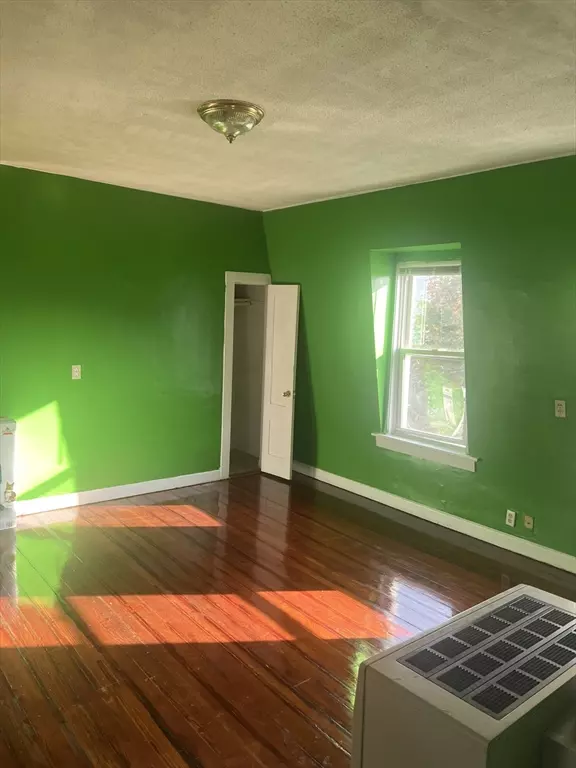 Fall River, MA 02720,1241 North High Street #2