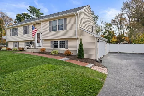 Abington, MA 02351,10 Crossman Cir