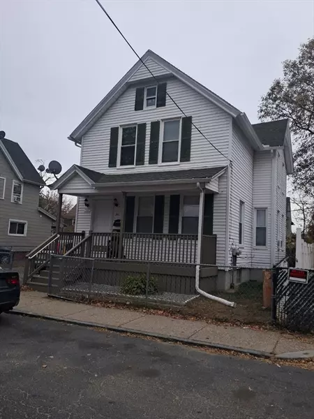 30 Clifton Ave, Springfield, MA 01105