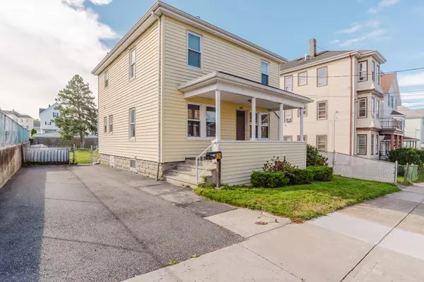 639 Dwelly St, Fall River, MA 02724