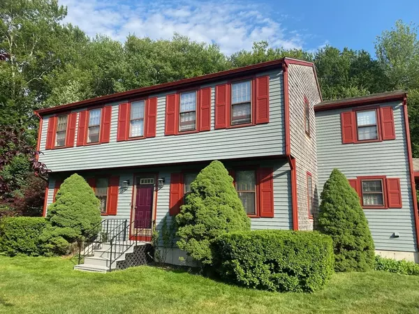 36 Stacey Way, Weymouth, MA 02190