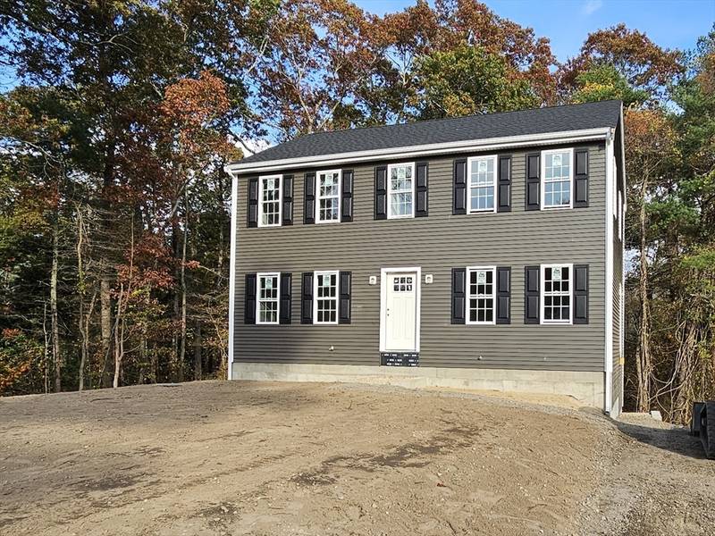 18 County Road, Freetown, MA 02717