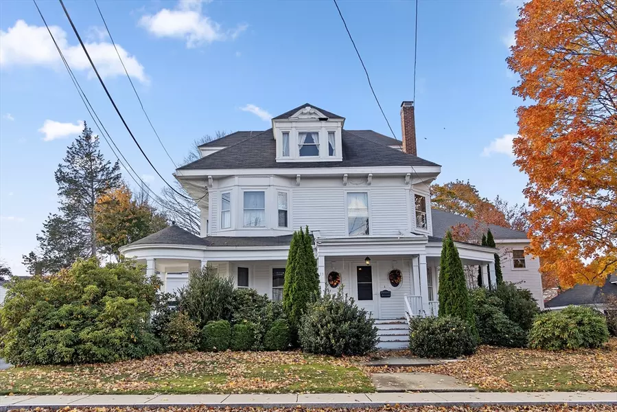 11 Kingsbury Ave, Haverhill, MA 01835