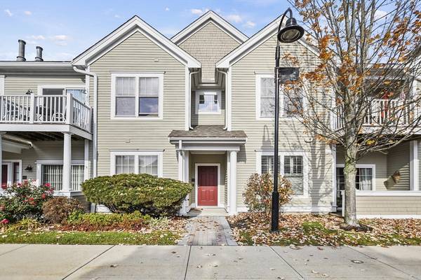 Burlington, MA 01803,50 Seven Springs Ln #UNIT D