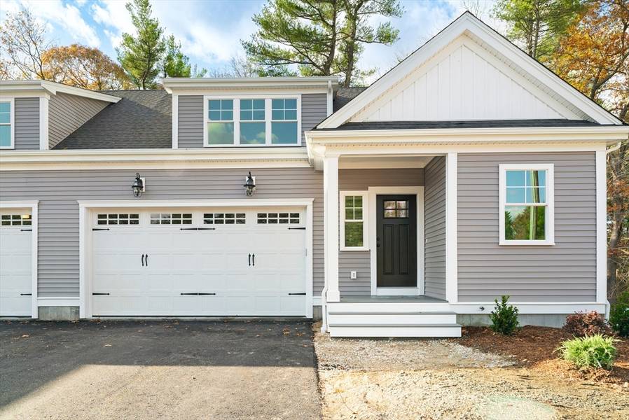 194 Taunton Ave #B, Norton, MA 02766