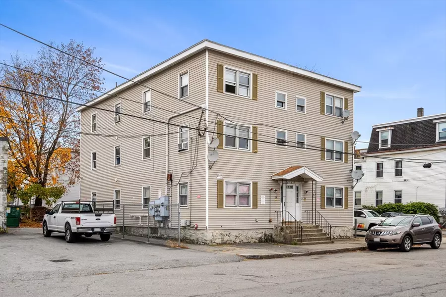 14-16 2nd St, Lowell, MA 01850