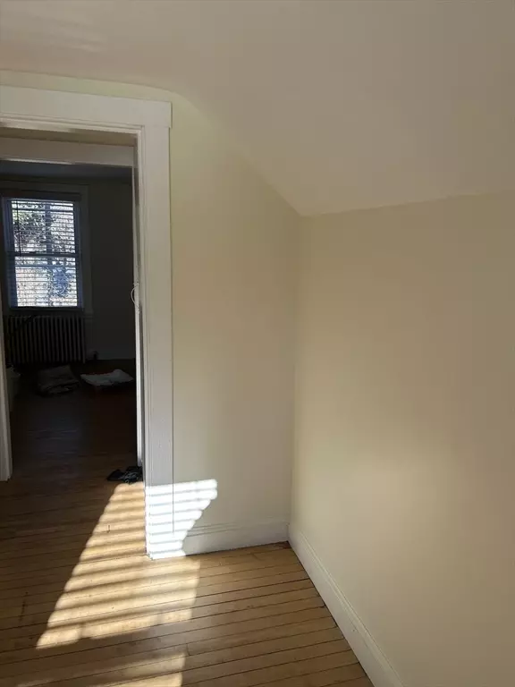 Stoughton, MA 02072,16 Beechwood Rd