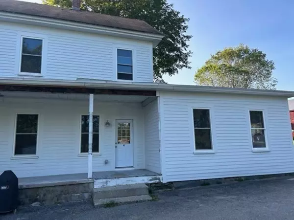 81 Main #4, Townsend, MA 01469