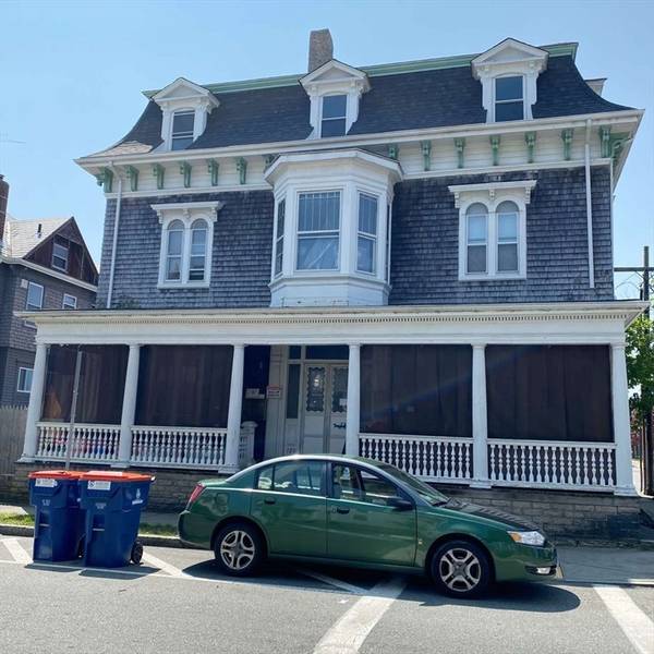 120 Mill Street #2E, New Bedford, MA 02746