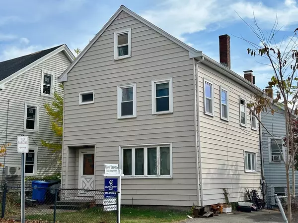 14 Charles Street, Waltham, MA 02453