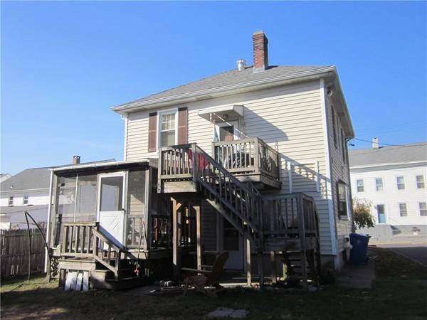 Cumberland, RI 02864,10 Pleasant St