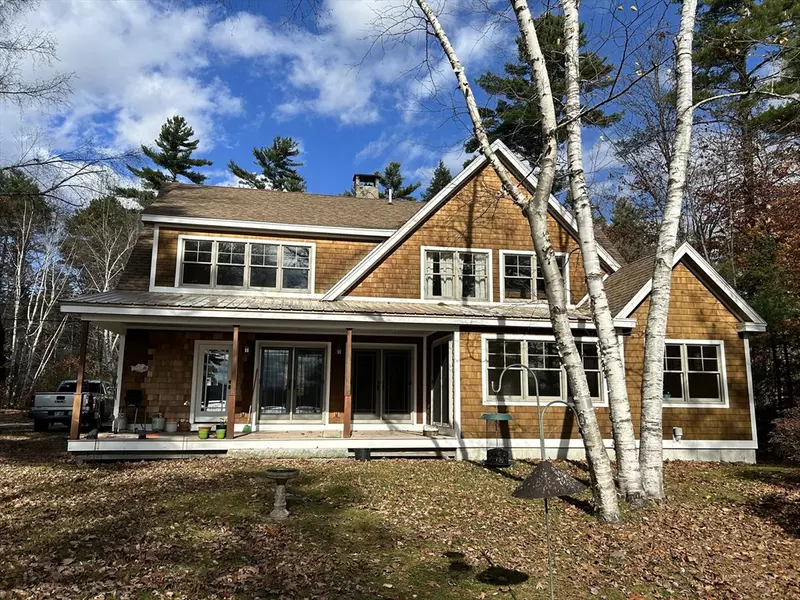 319 N Shore Dr, Wakefield, NH 03830