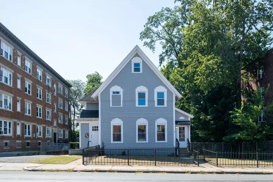 126-128 Belmont, Springfield, MA 01108