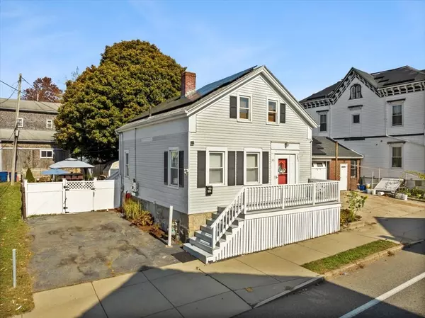 143 Mill St, New Bedford, MA 02740