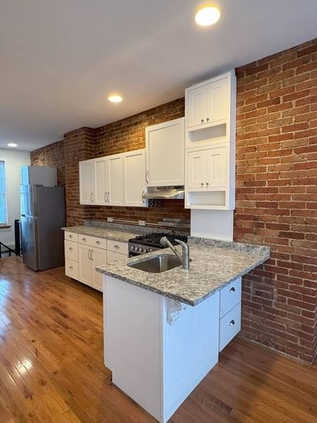 31 Division St #1, Chelsea, MA 02150