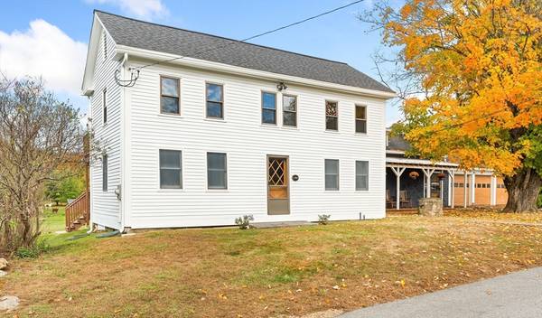 356 Hunt Rd, Oakham, MA 01068