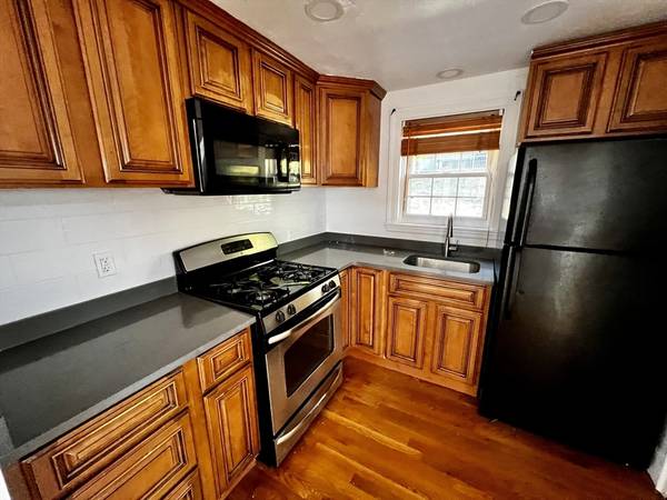 22 Bateman St #2, Boston, MA 02131