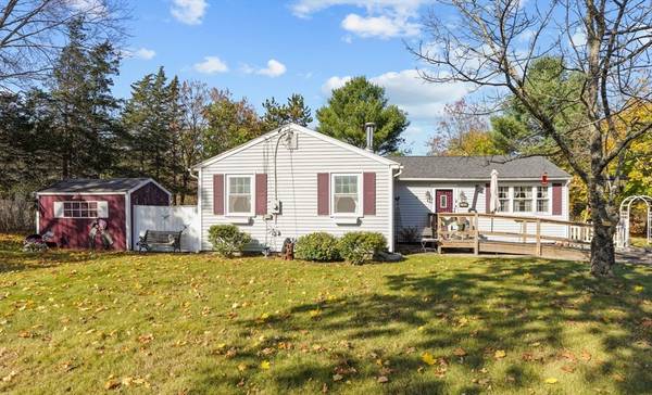 184 Winthrop Street, Rehoboth, MA 02769