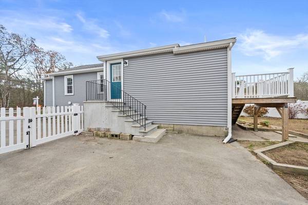 Mattapoisett, MA 02739,141 Fairhaven Rd