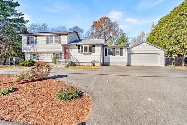 60 Glad Valley Dr, Billerica, MA 01821