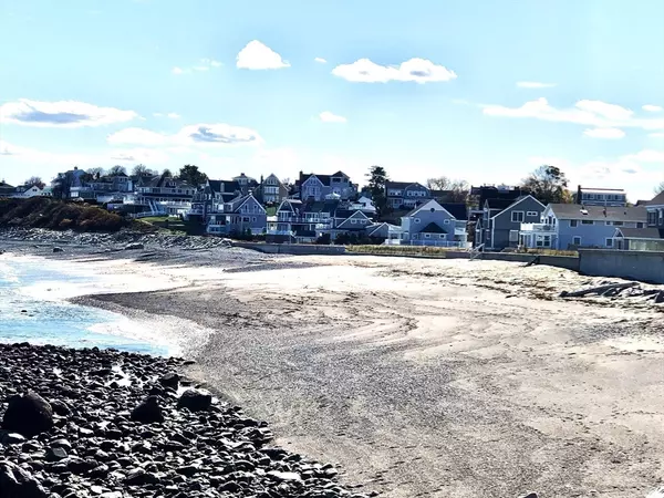 Scituate, MA 02066,21 Circuit Ave