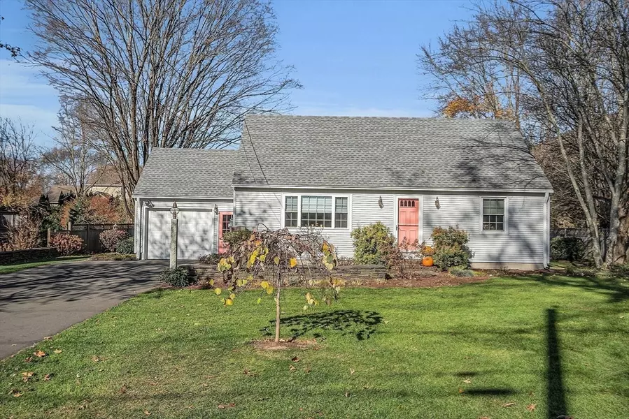 25 Mountain Road, Deerfield, MA 01373