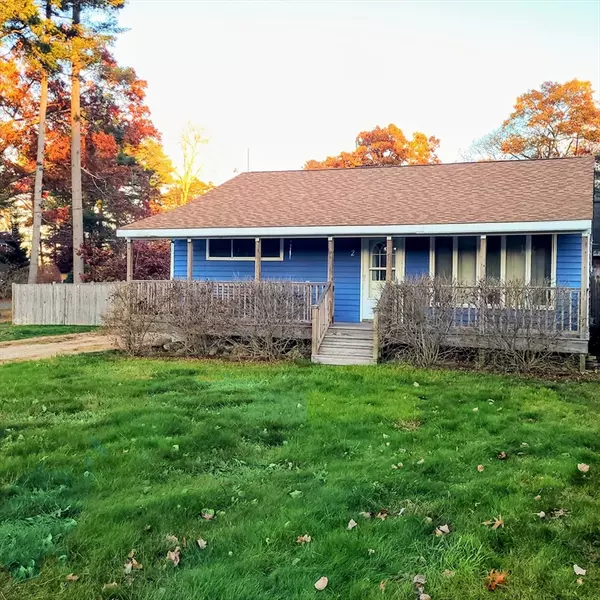 2 Jeanine St, Lakeville, MA 02347