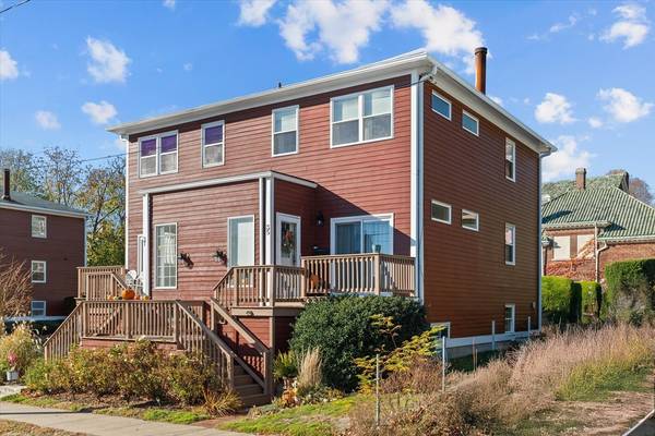 35 Ocean Ave #35, Lynn, MA 01902