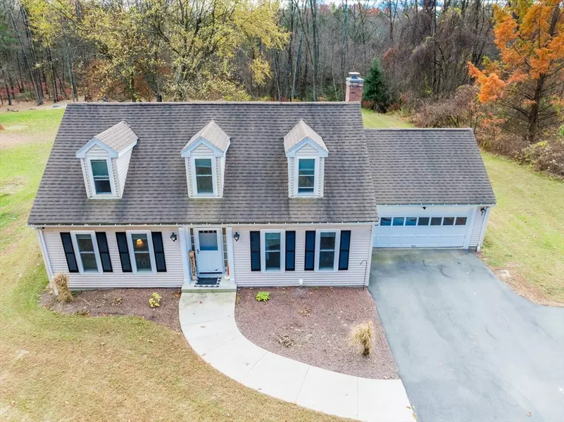 23 Lee Rd, Deerfield, MA 01373