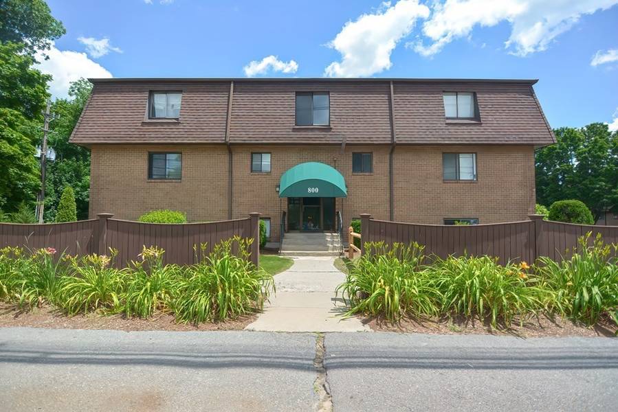 800 County #3A, Taunton, MA 02780