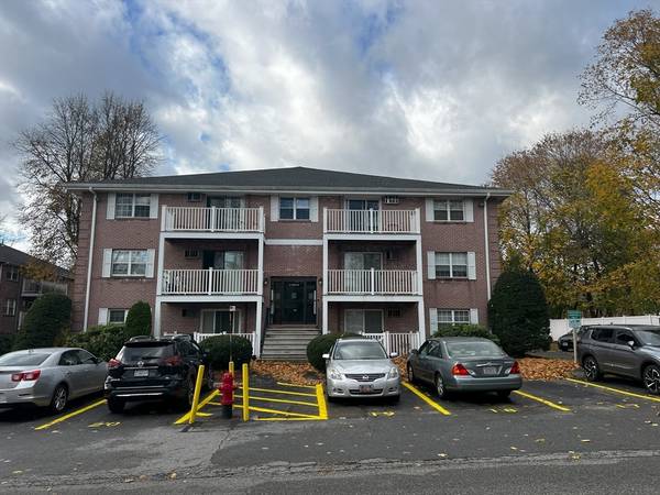 3 Kenmar Dr #5, Billerica, MA 01821