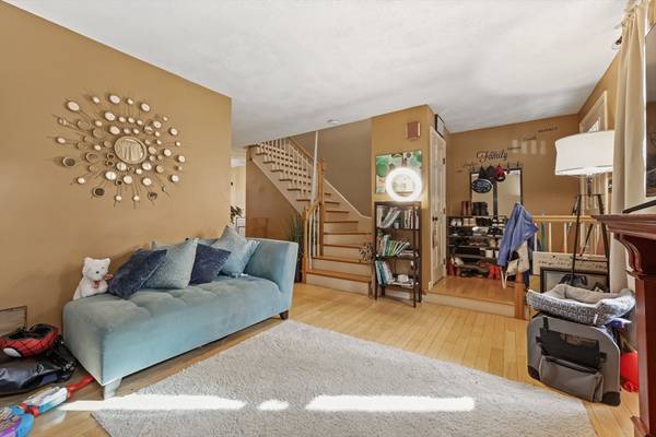 Chelmsford, MA 01863,272 Wellman Avenue #272