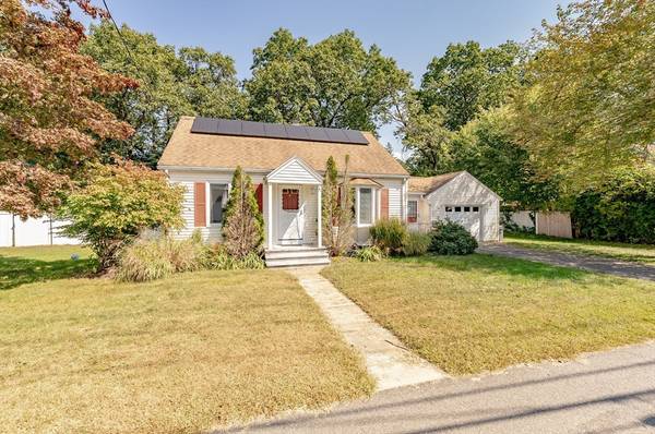 23 Columbia St, South Hadley, MA 01075