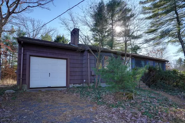 43 Hilltop Dr, Millis, MA 02054